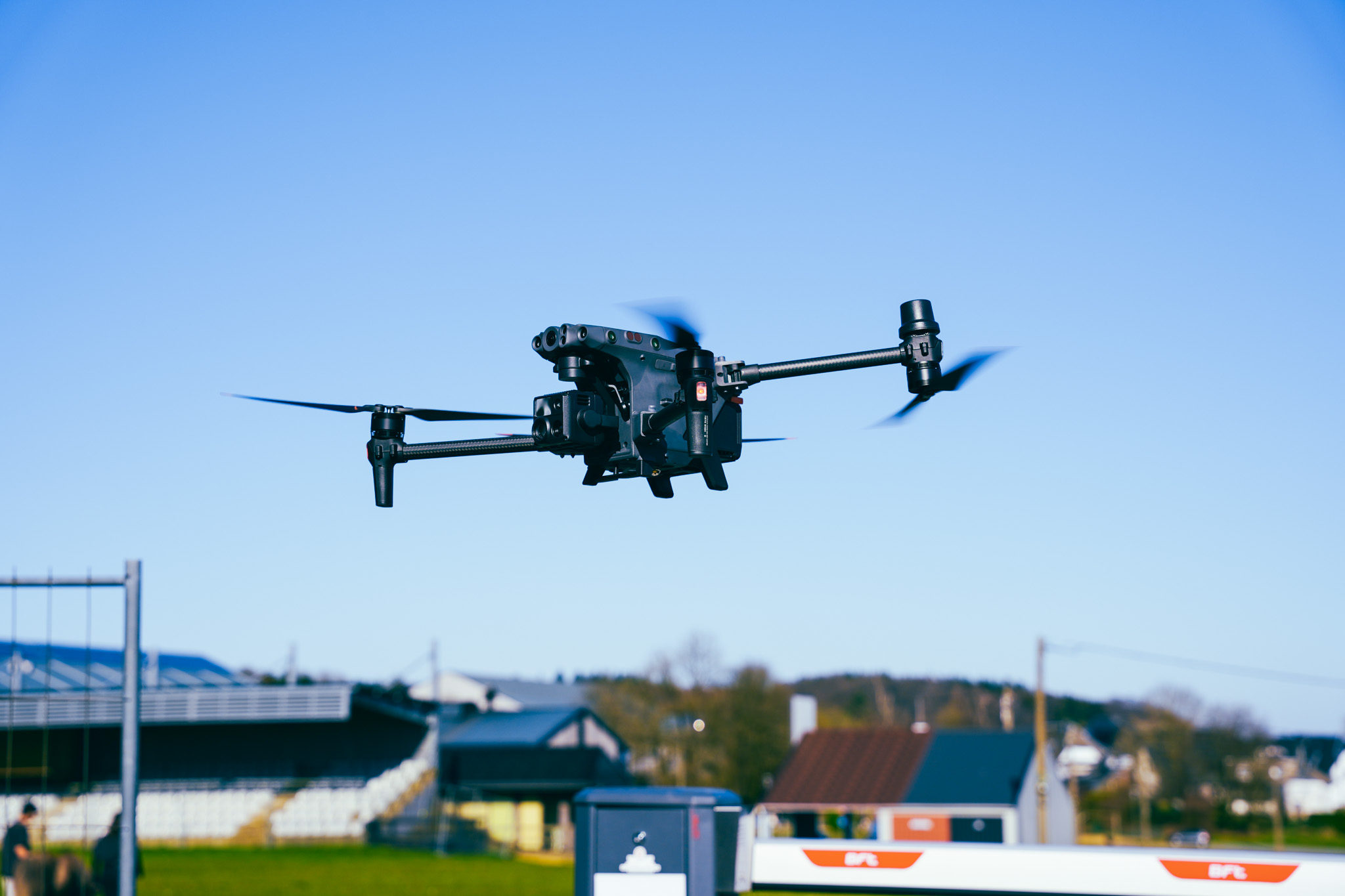 Drone construction - salon OM